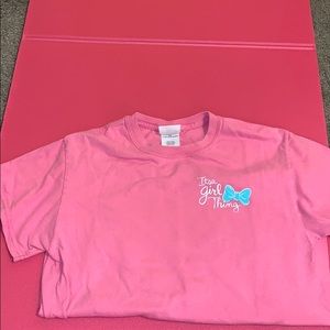 Pink t-shirt